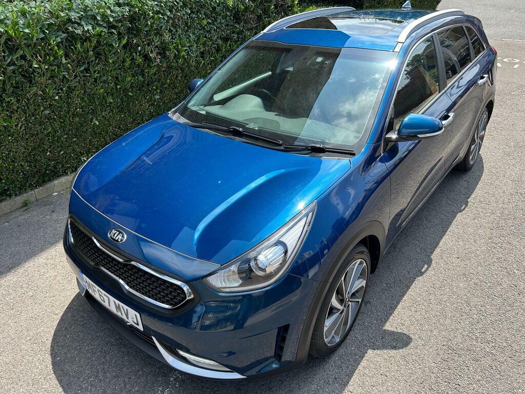 Kia Niro  White #61