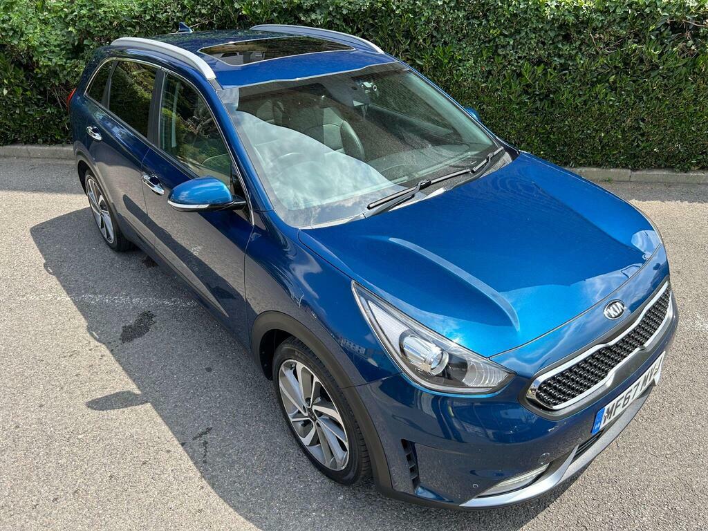 Kia Niro  White #63