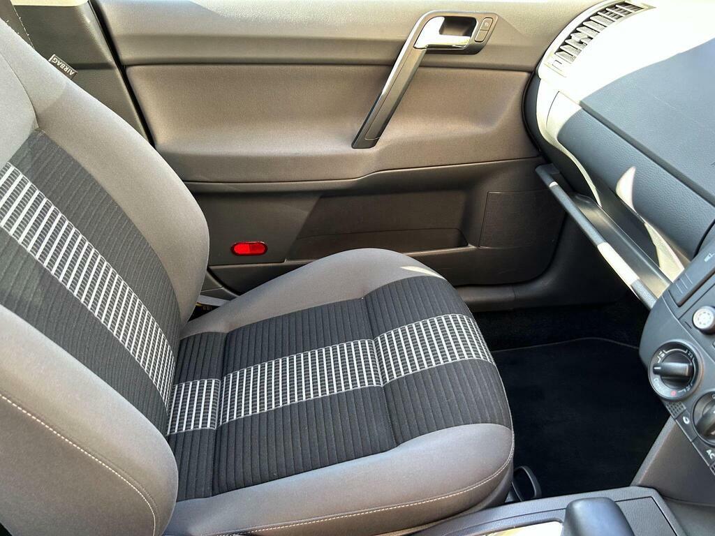 Volkswagen Polo 1.2 E Black #18
