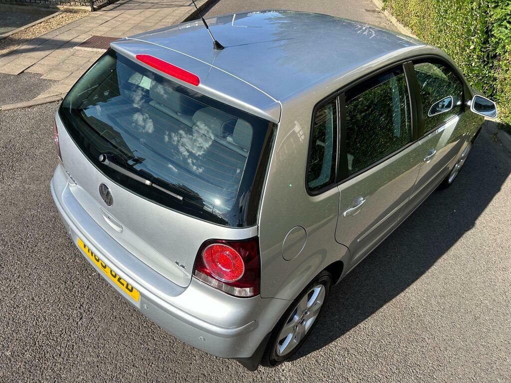 Volkswagen Polo 1.2 E Black #69