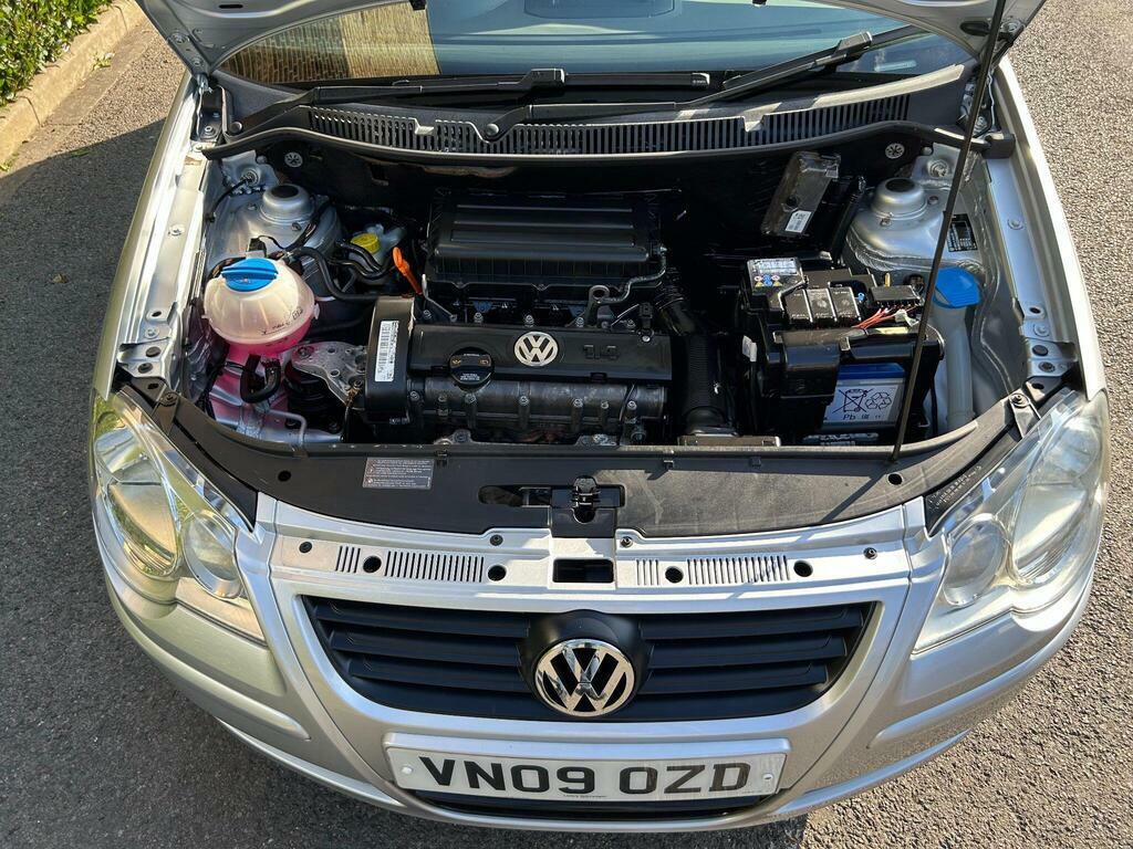 Volkswagen Polo 1.2 E Black #8