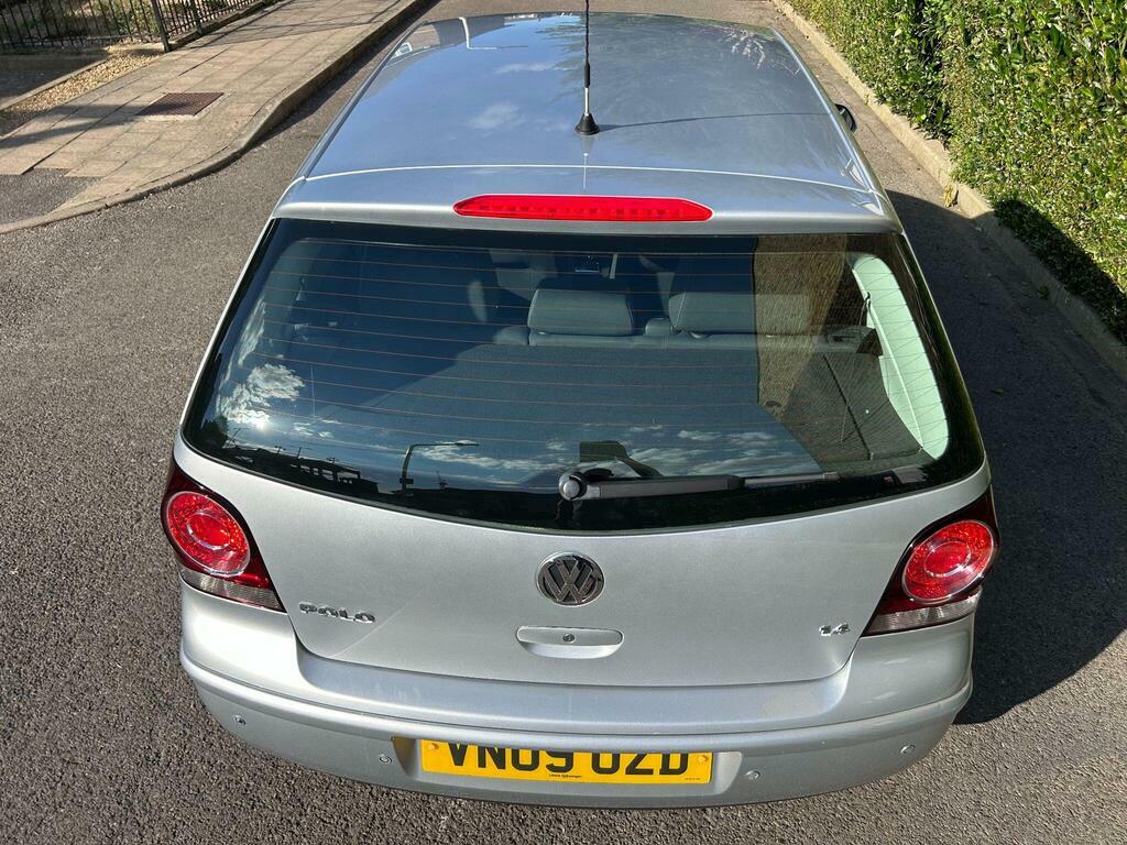 Volkswagen Polo 1.2 E Black #53