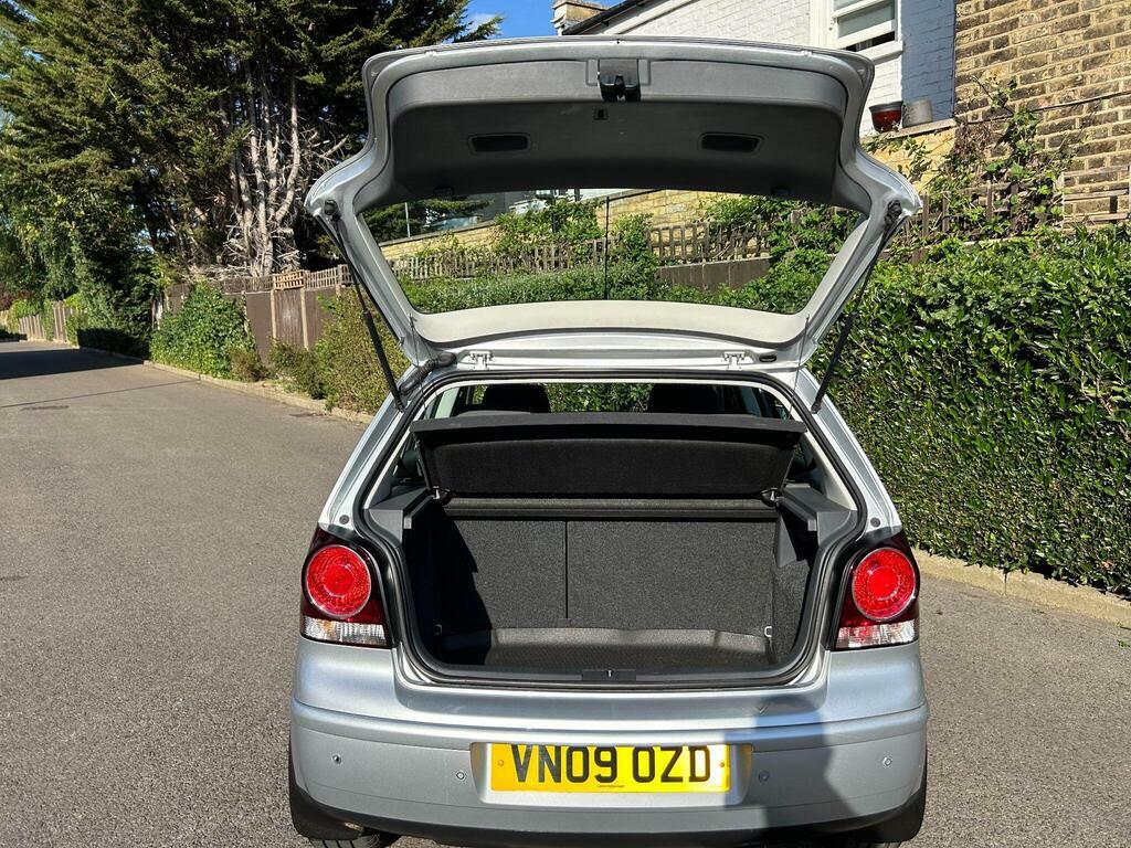 Volkswagen Polo 1.2 E Black #51
