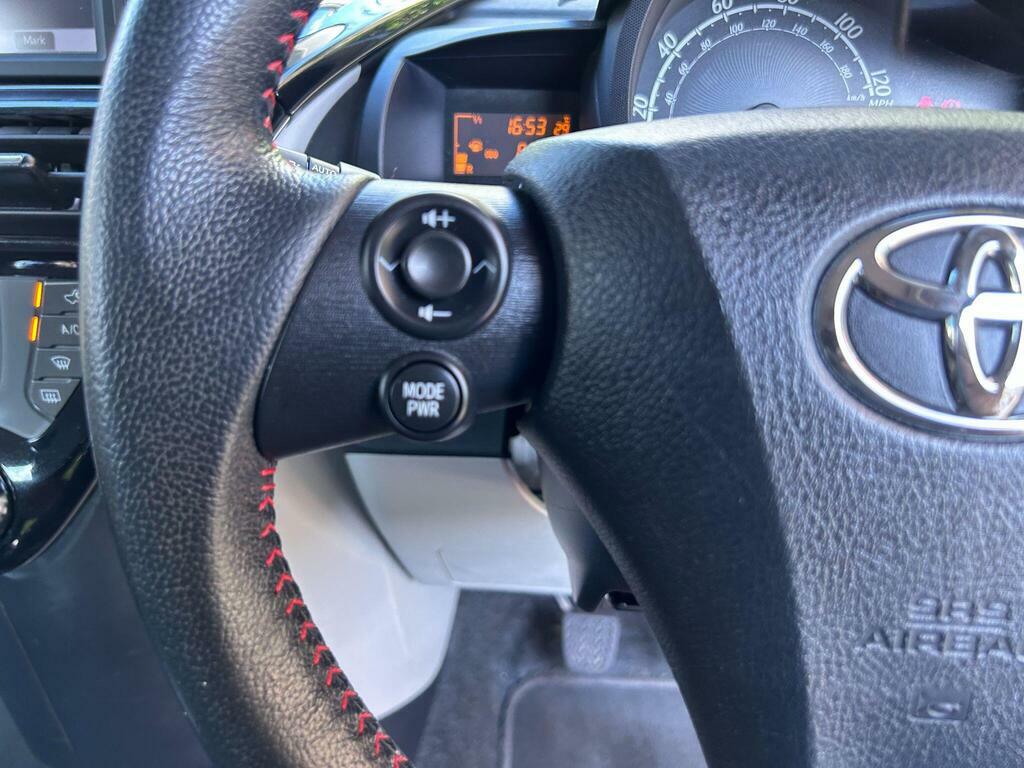 Toyota IQ Hatchback  #91