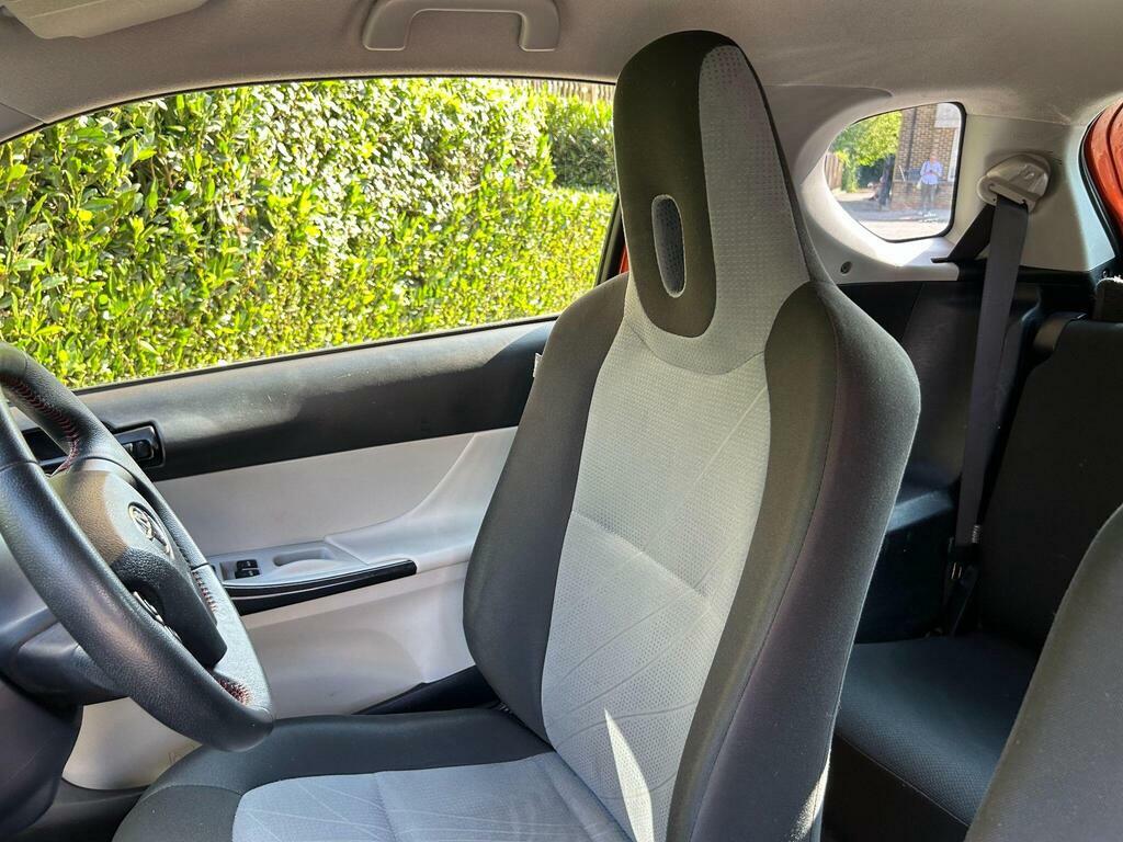 Toyota IQ Hatchback  #25
