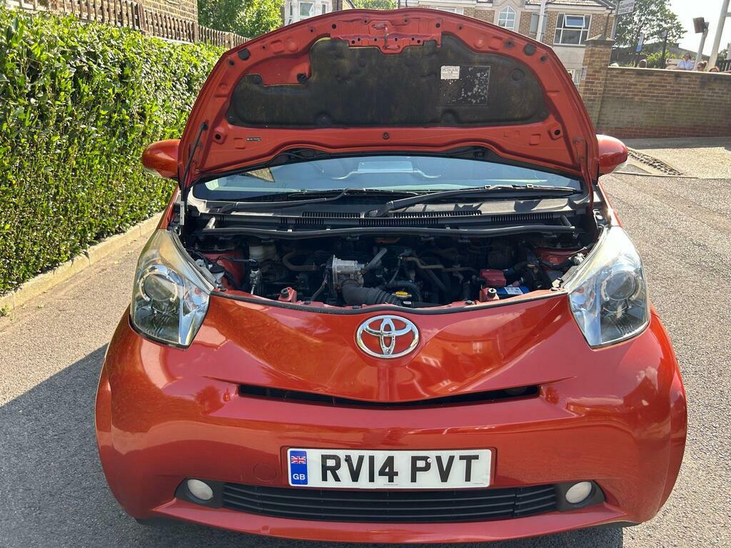 Toyota IQ Hatchback  #52