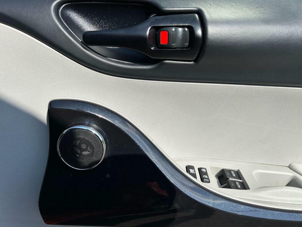 Toyota IQ Hatchback  #88