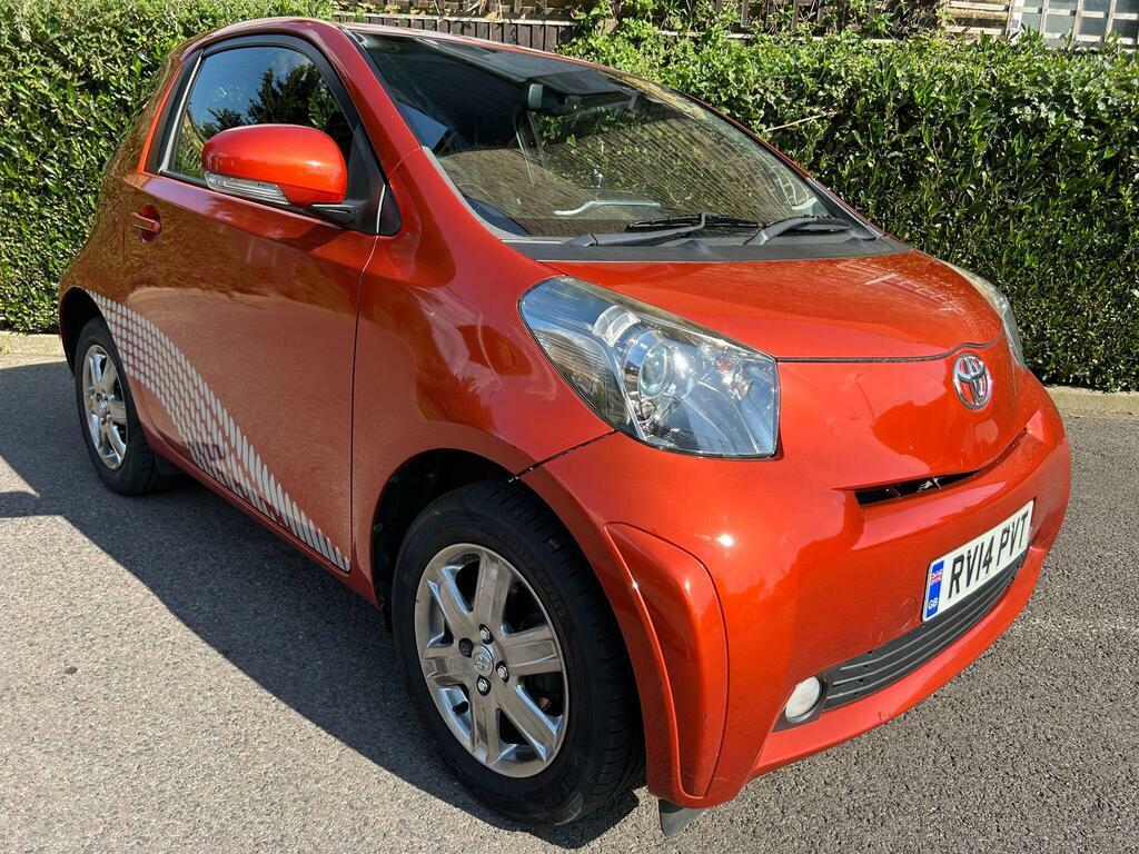 Toyota IQ Hatchback  #9