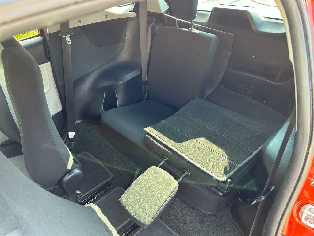 Toyota IQ Hatchback  #36