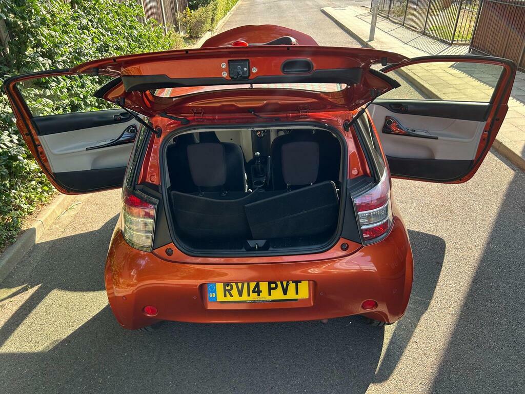 Toyota IQ Hatchback  #73