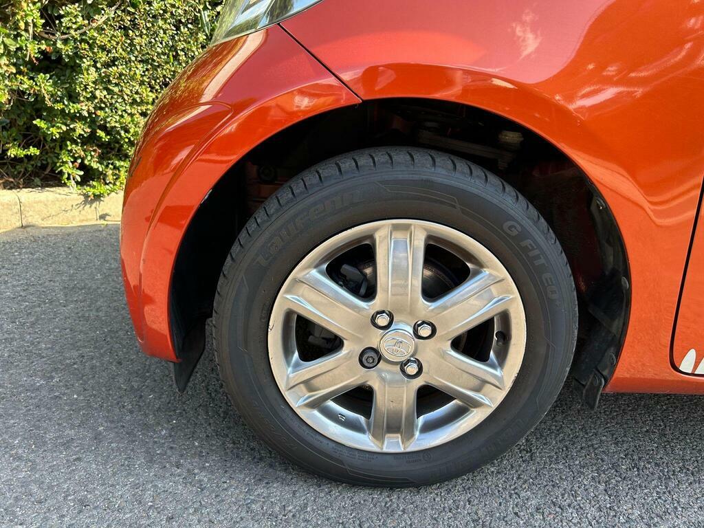 Toyota IQ Hatchback  #82