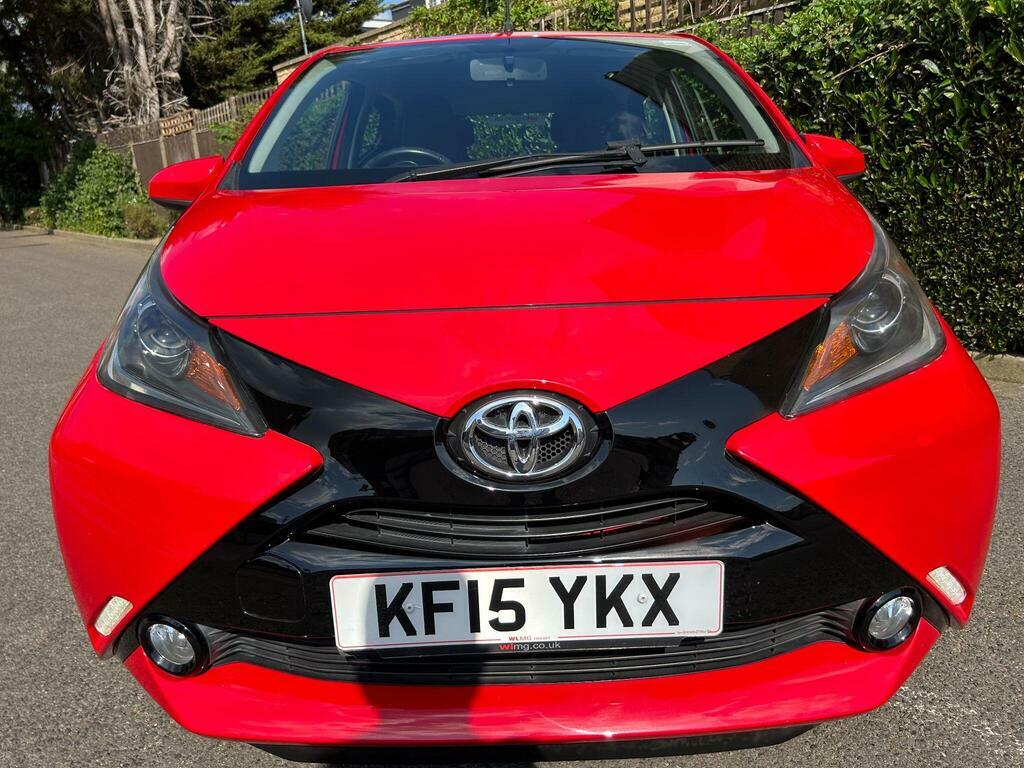 Toyota Aygo 1.0 Vvt-i X-pression X-wave Euro 5 Red #6