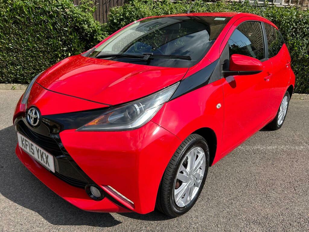 Toyota Aygo 1.0 Vvt-i X-pression X-wave Euro 5 Red