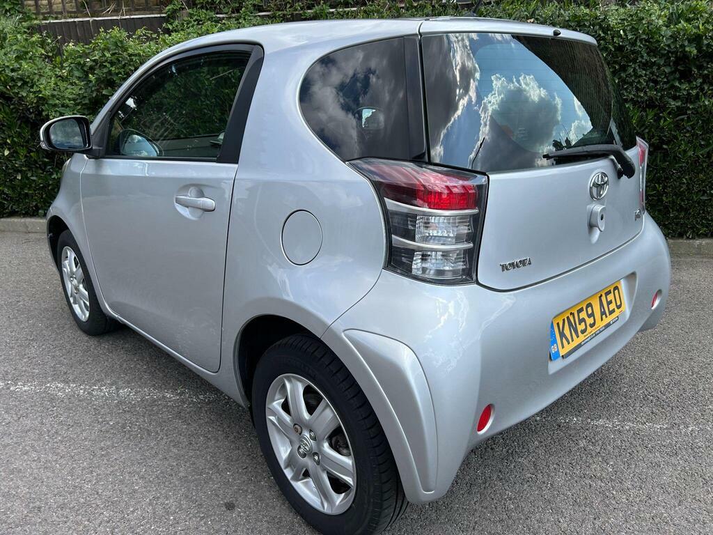 Toyota IQ 1.0 Vvt-i Multidrive Euro 4 Silver #4