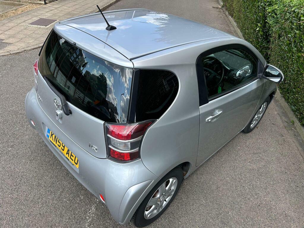 Toyota IQ Hatchback White #52