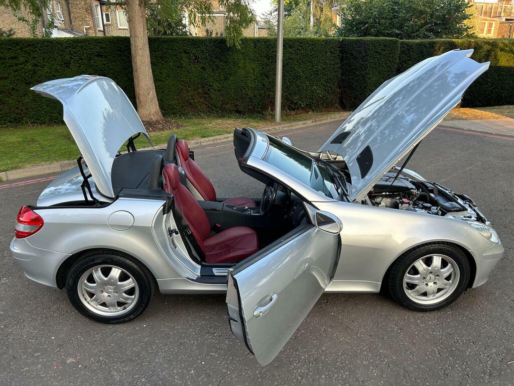 Mercedes-Benz SLK 3.5L Null Silver #77