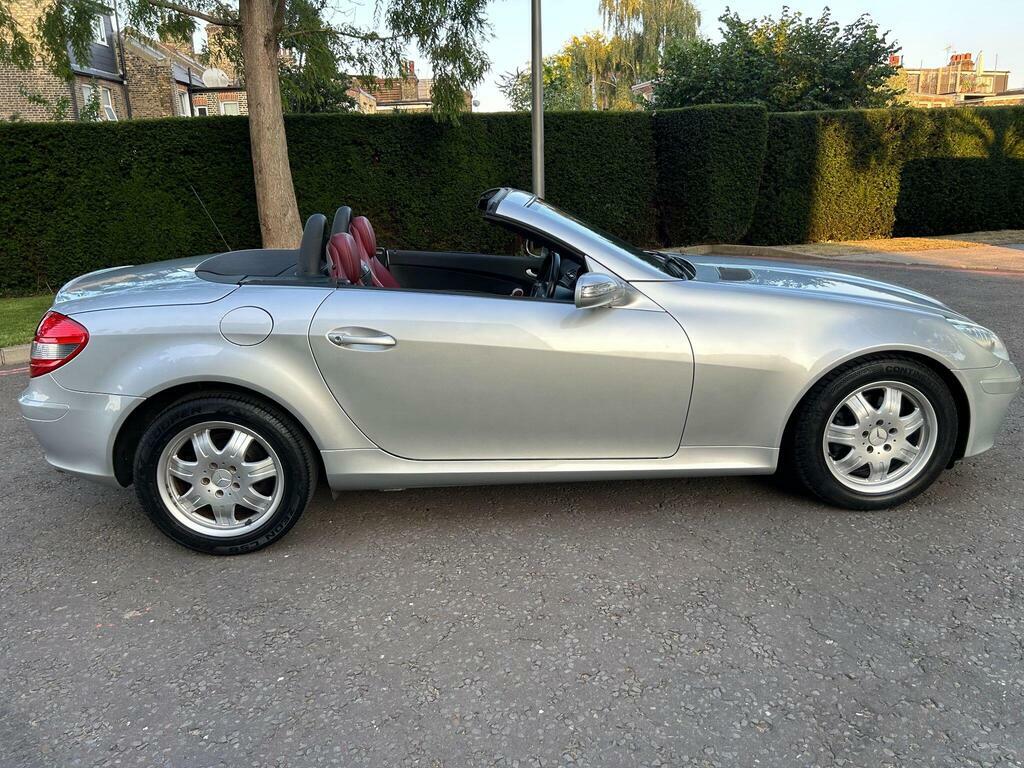 Mercedes-Benz SLK 3.5L Null Silver #10