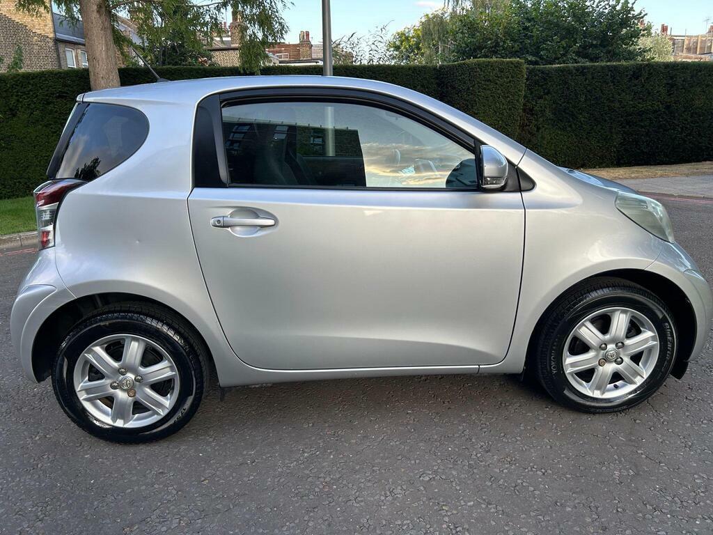 Toyota IQ 1.0 Vvt-i Euro 4 Silver #5