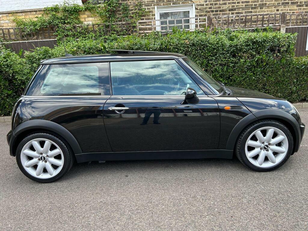 Mini Hatch 1.6 Cooper Cvt Euro 4 Black #5