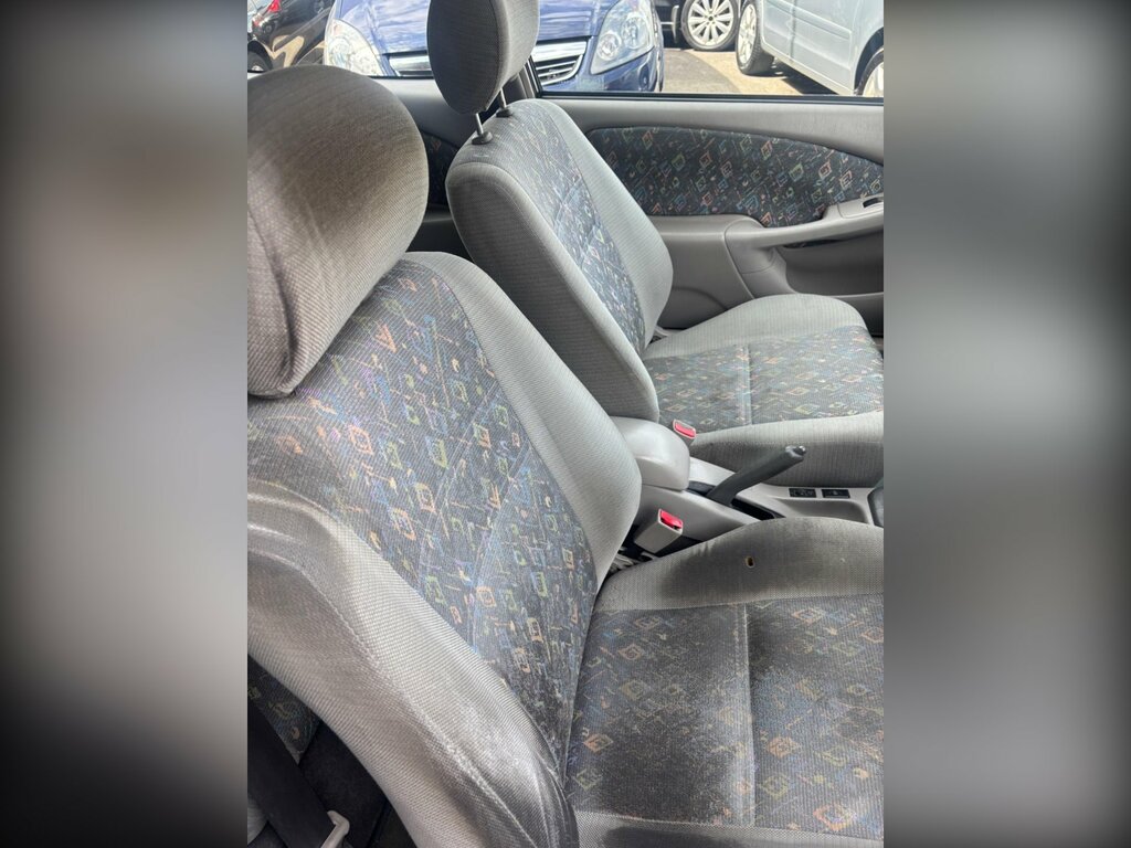 Toyota Corolla 1.3 Sportif White #10