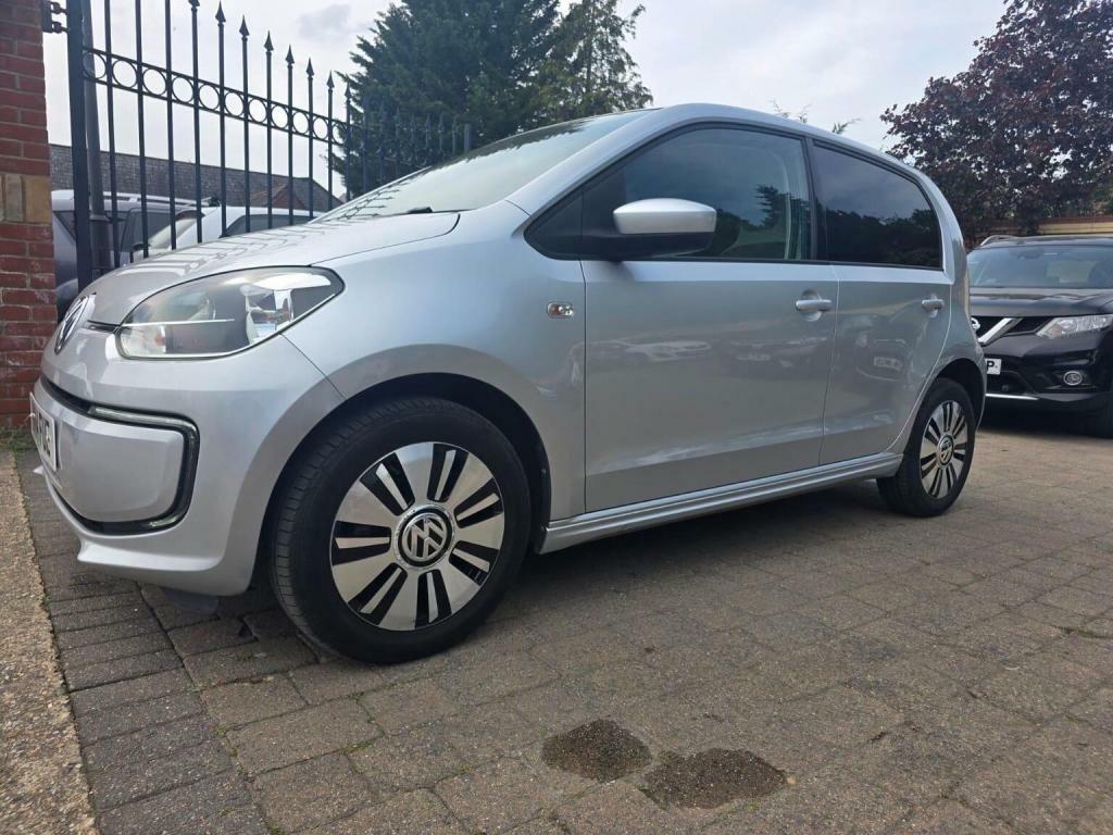 Volkswagen e-Up E-up White #34