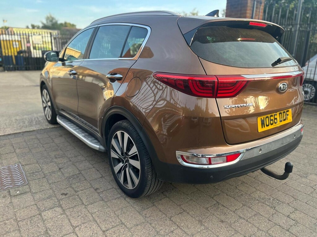 Kia Sportage Suv 1.7 Crdi 3 Dct Euro 6 Ss 201766 WO66DDF Brown #4