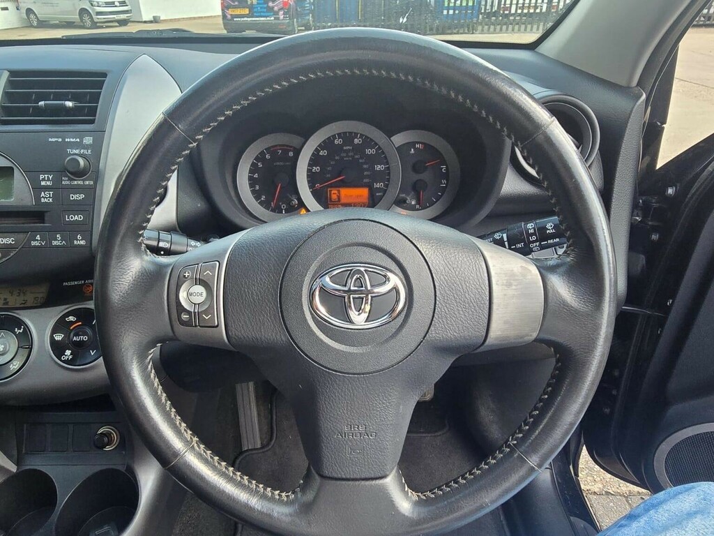 Toyota Rav 4 Variant Xt4 Black #16
