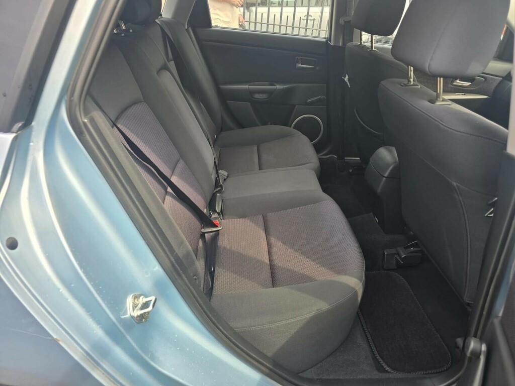 Mazda 3 06 Mazda Mazda3 1.6 Ts Hatchback Blue #9