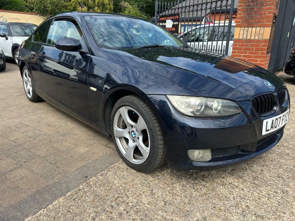 BMW 3 Series Estate Blue #22