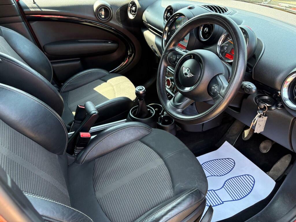 Mini Countryman 1.6 Cooper D All4 Euro 6 S S Red #3