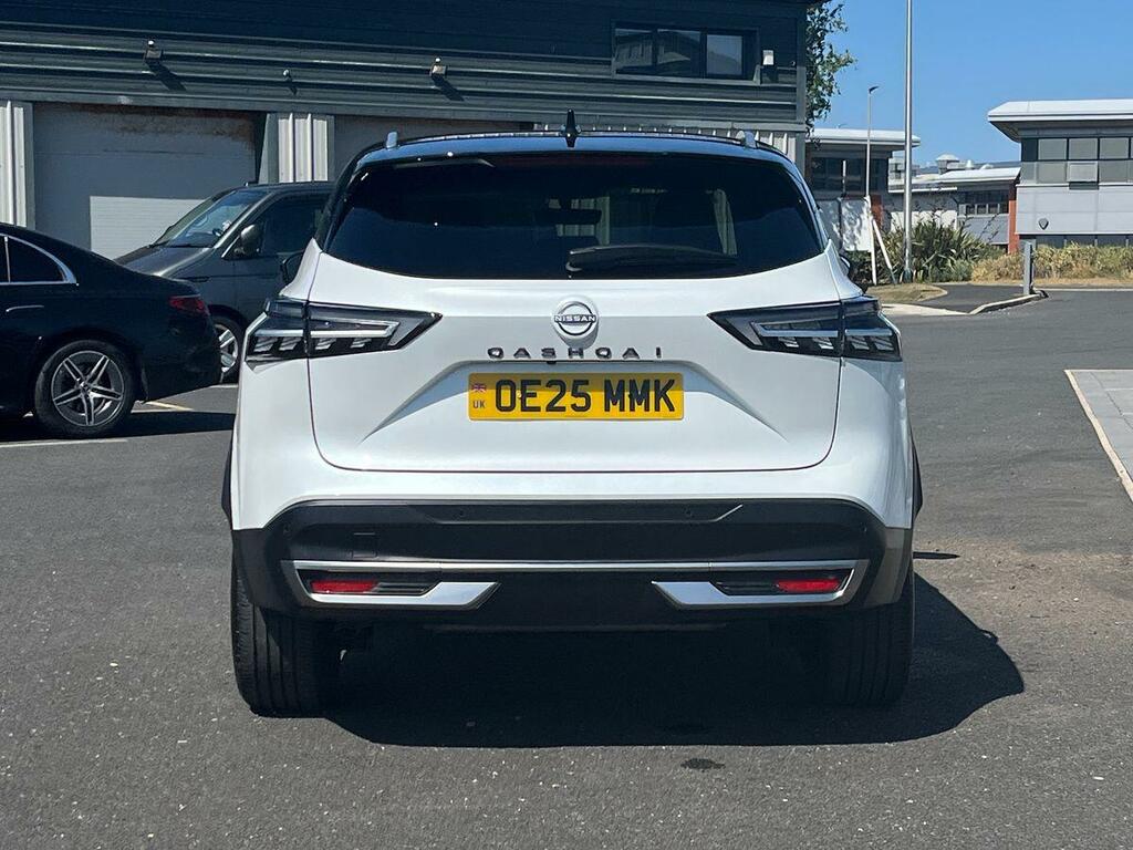 Nissan Qashqai 1.3 Dig-t Mhev Tekna Suv Hybrid Xtron E OE25MMK White #5