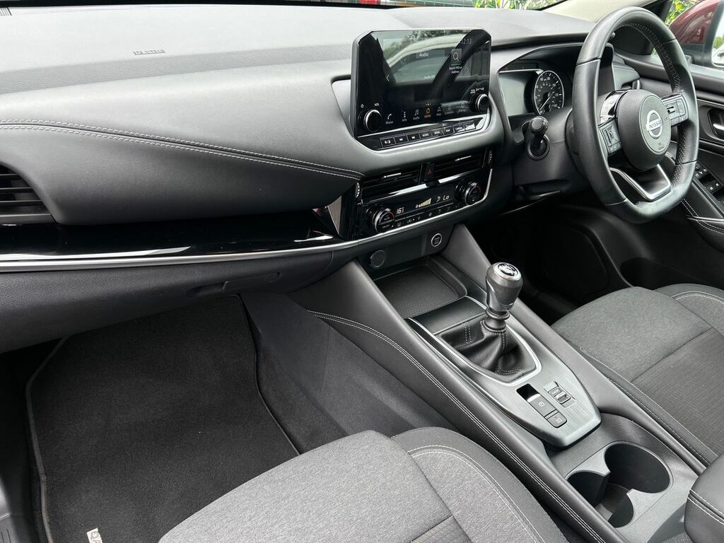 Nissan Qashqai 1.3 Dig-t Mhev N-connecta Suv Hybrid Ma Red #2