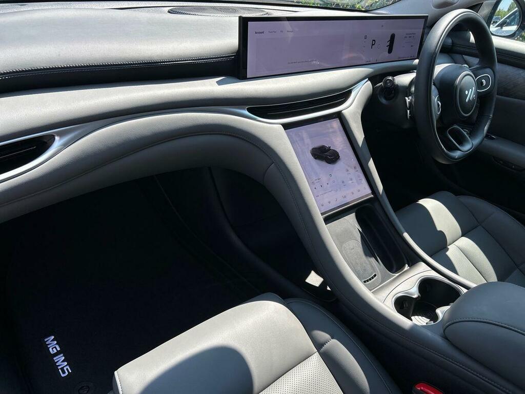 MG IM5 100Kwh Long Range Saloon Grey #2