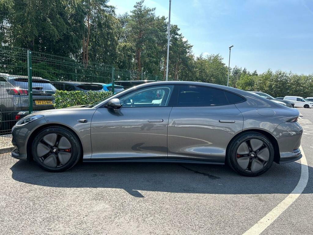 MG IM5 100Kwh Long Range Saloon Grey #6