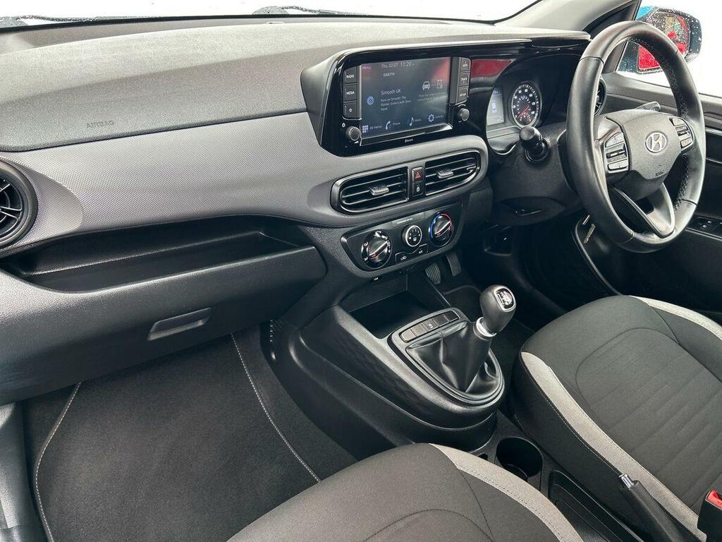 Hyundai I10 1.0 Se Connect Hatchback Euro 6 Blue #2