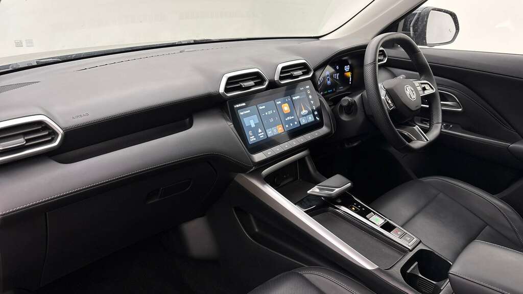 MG ZS 1.5 Hybrid Trophy Suv Hybrid Euro Black #2