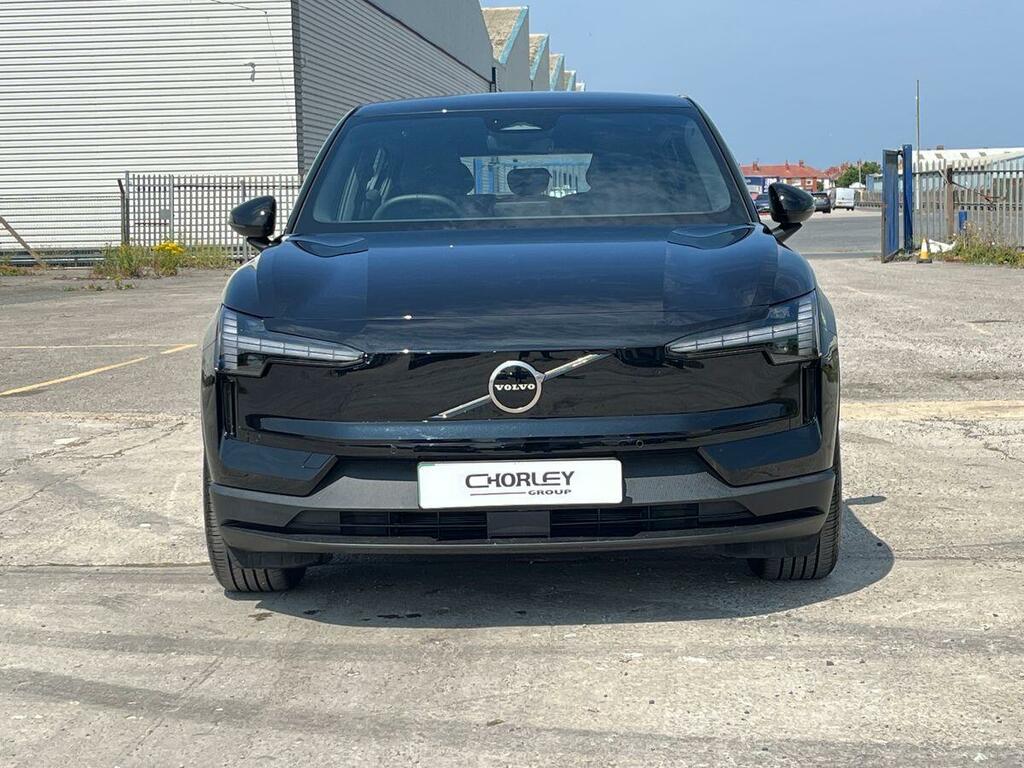 Volvo EX30 Single Motor 51Kwh Plus Suv 272 DE74ZNJ Black #4