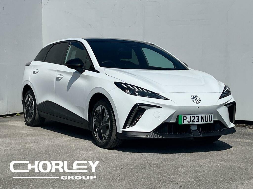 MG MG4 64Kwh Trophy Long Range Hatchback Aut White
