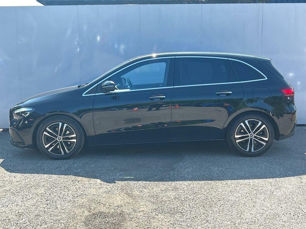 Mercedes-Benz B Class Hatchback Black #6