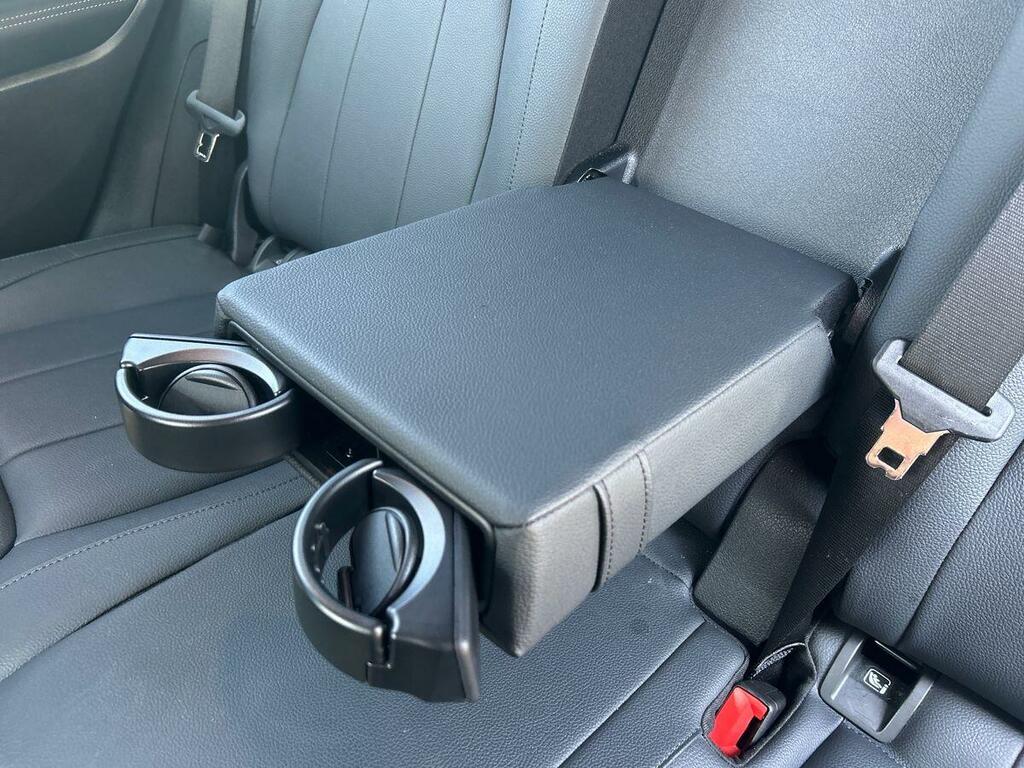 Mercedes-Benz B Class Hatchback Black #52