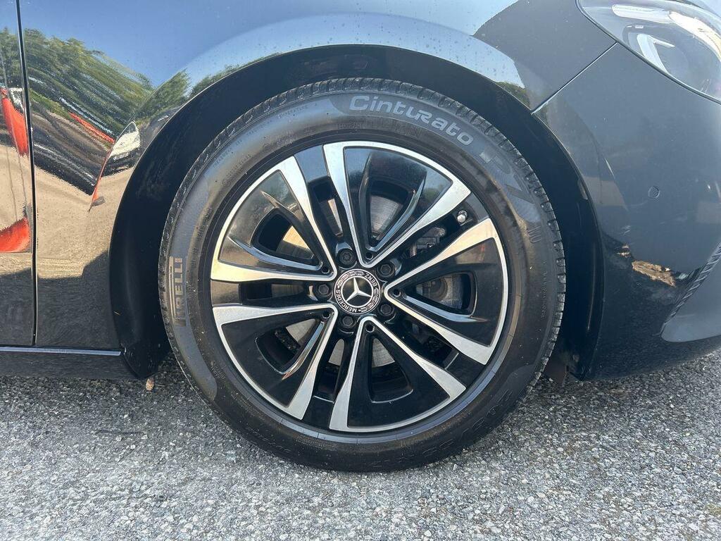 Mercedes-Benz B Class Hatchback Black #12