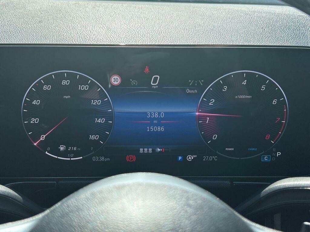 Mercedes-Benz B Class Hatchback Black #14
