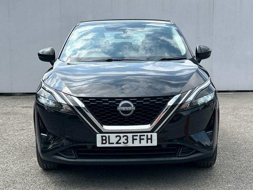Nissan Qashqai 1.3 Dig-t Mhev Acenta Premium Suv Hybri BL23FFH Black #4