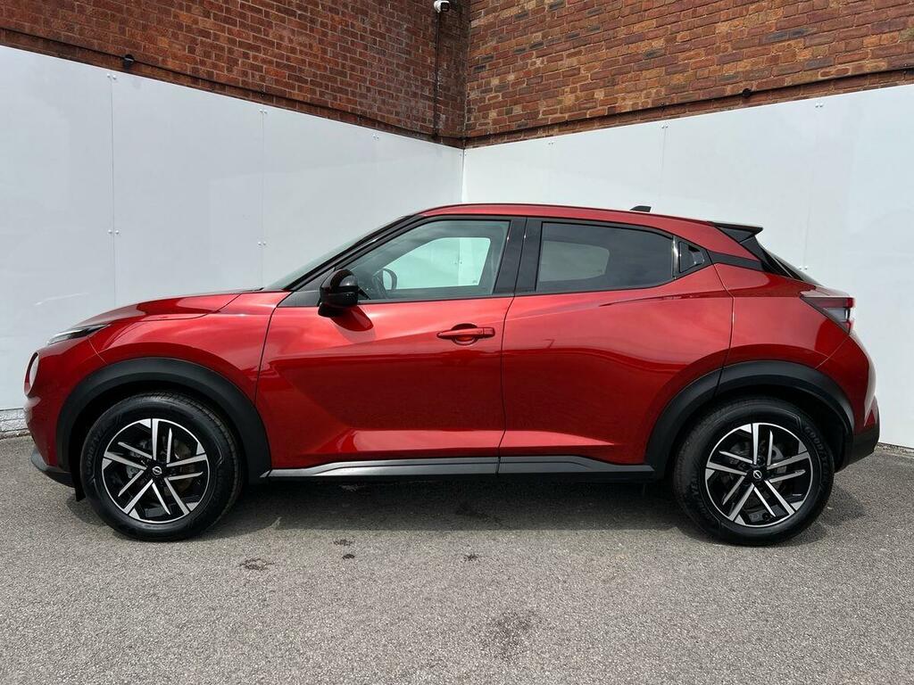 Nissan Juke 1.6 N-connecta Suv Hybrid Euro 6 PF25RHA Red #6