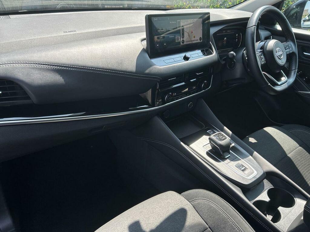 Nissan Qashqai 1.3 Dig-t Mhev N-connecta Suv Hybrid Xt PK72HMH Black #2