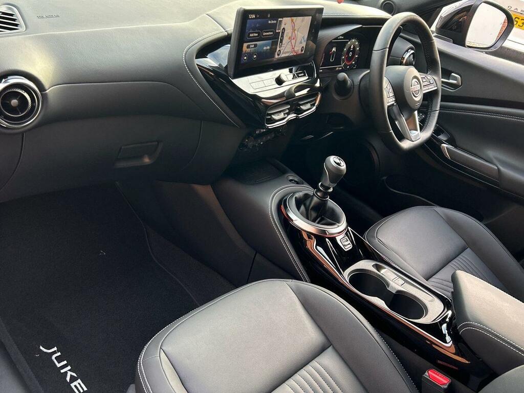 Nissan Juke 1.0 Dig-t Tekna Euro 6 Ss Black #2