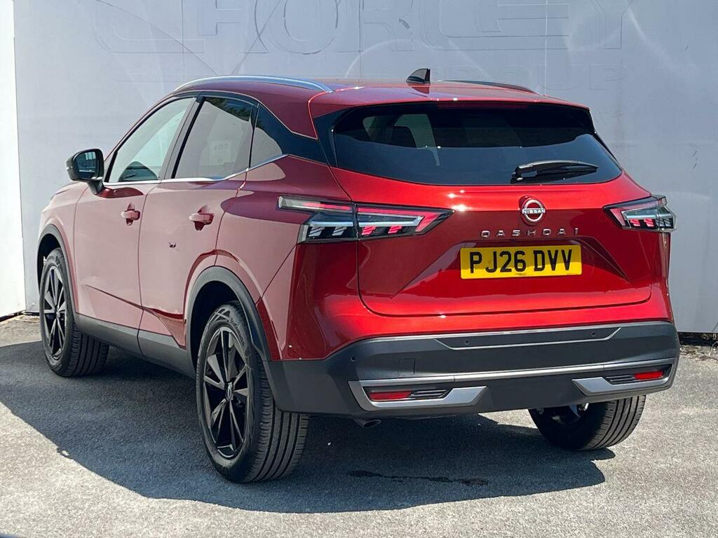 Nissan Qashqai 1.3 Dig-t Mhev Tekna Euro 6 Ss Red #3