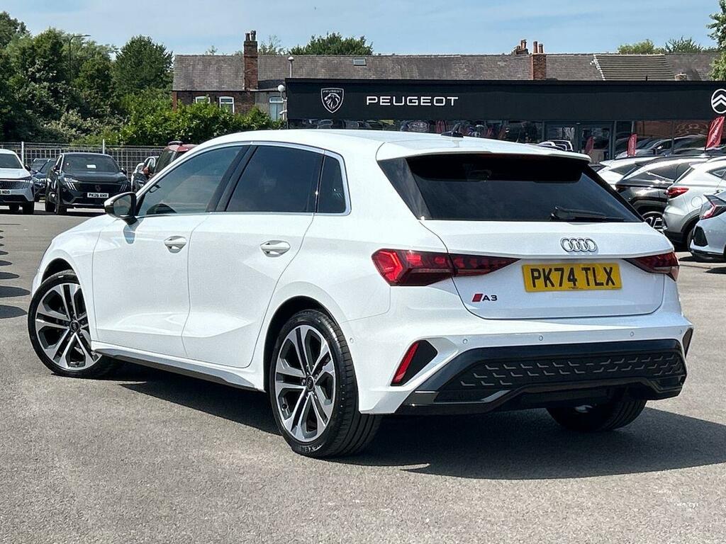 Audi A3 1.5 Tfsi 35 S Line Sportback S Tronic E White #3