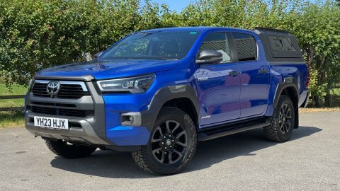 Toyota HILUX 2.8 Hilux Invincible Blue #6