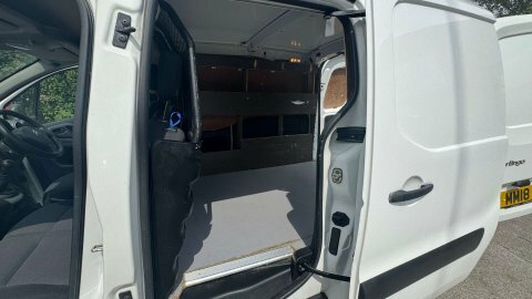 Citroen Berlingo 850 Enterprise 1.6Bluehdi Eu6 100Ps L1 Airconrev White #34